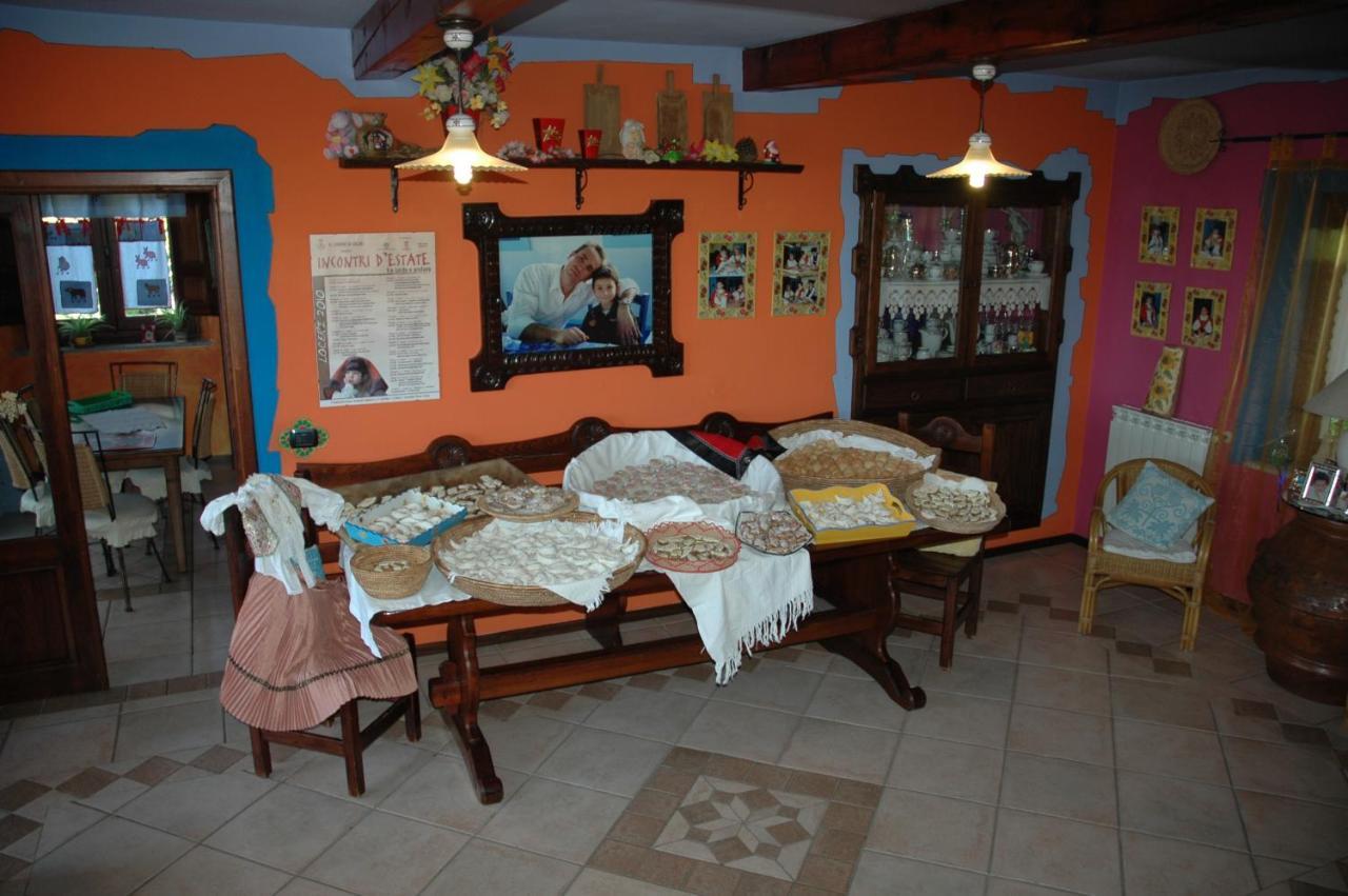 B&B Rita And Family Loceri 外观 照片